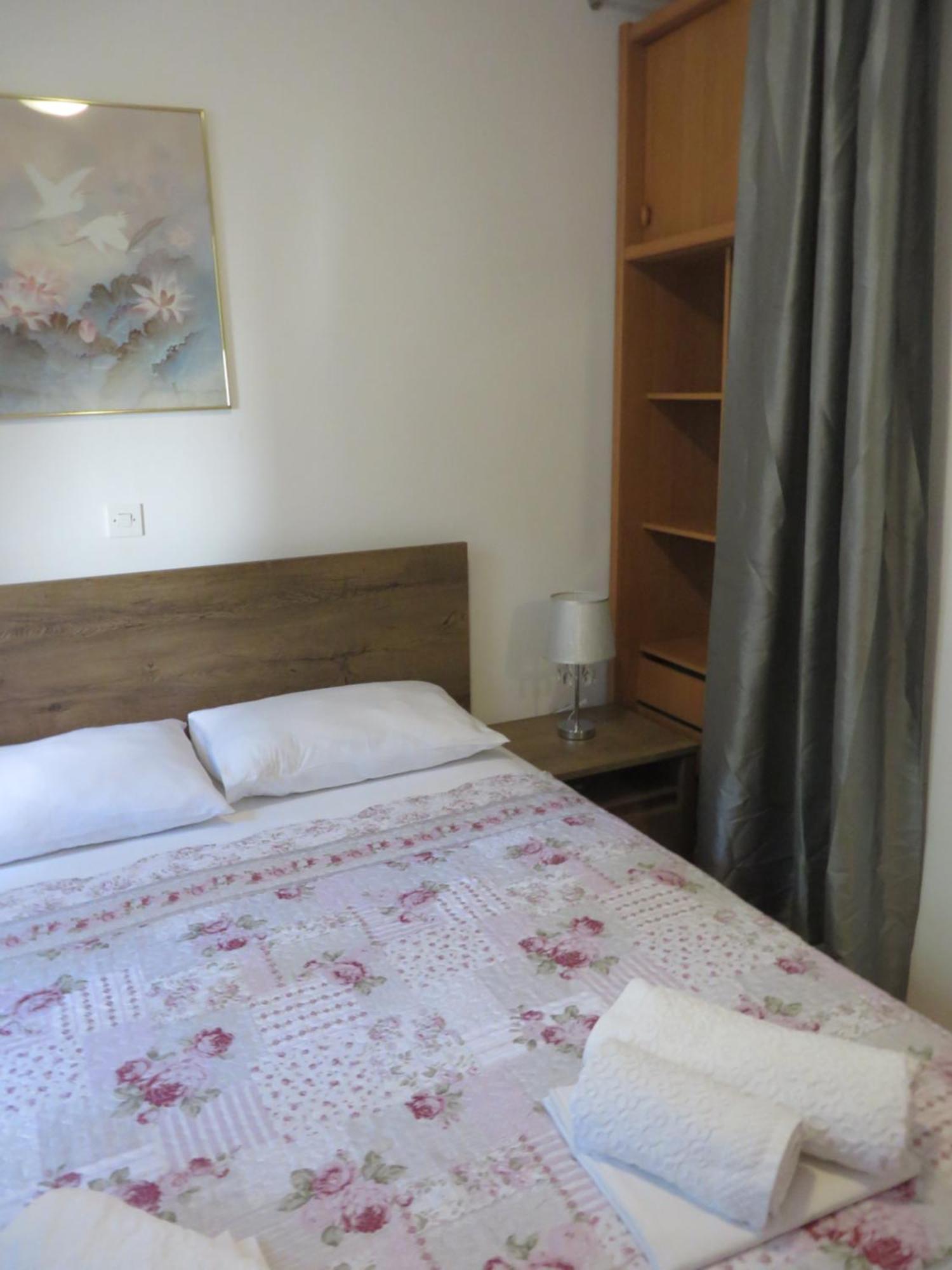 Soline Beach Apartments Biograd Na Moru Habitación foto